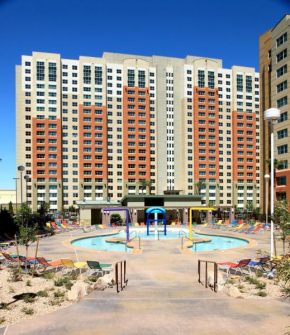 The Grandview at Las Vegas